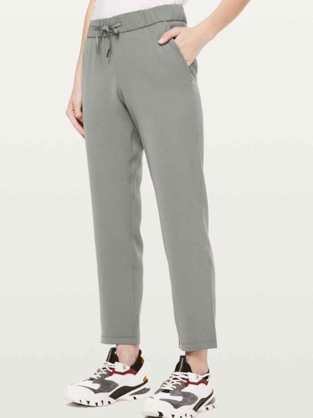 Lululemon On the Fly 7/8 Pant Woven Grey Sage Pants size 6